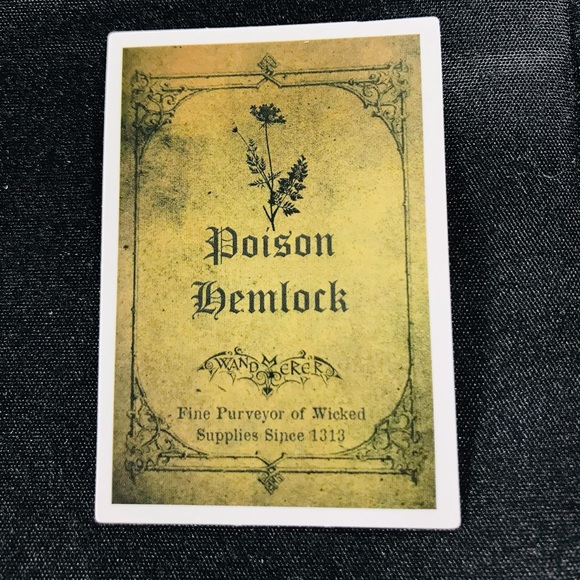 Poison Hemlock Witchy Sorceress Supreme Potion B0ttle Label Sticker - Picture 2 of 7